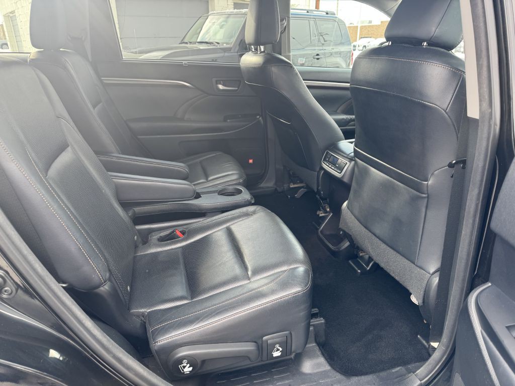 2014 Toyota Highlander Image 8