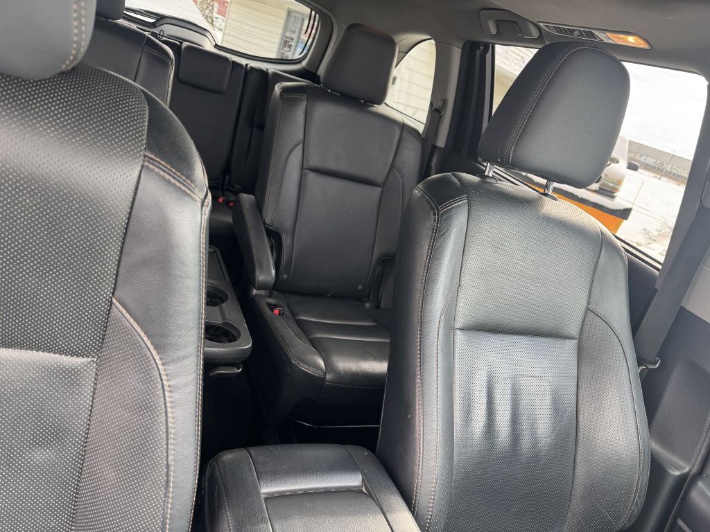 2014 Toyota Highlander Image 10