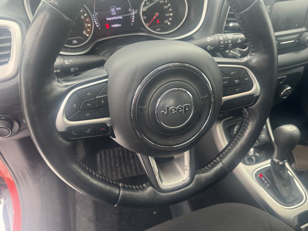 2017 Jeep Compass Image 5