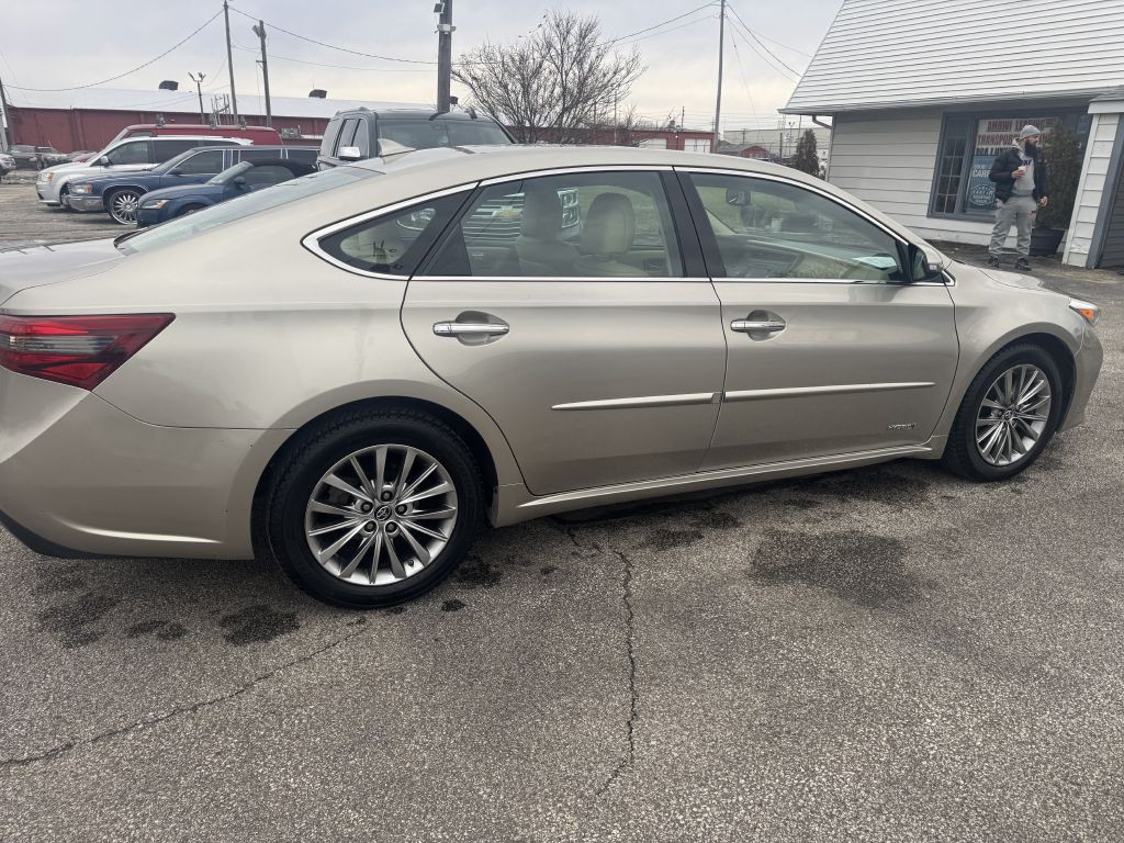 2016 Toyota Avalon Image 3