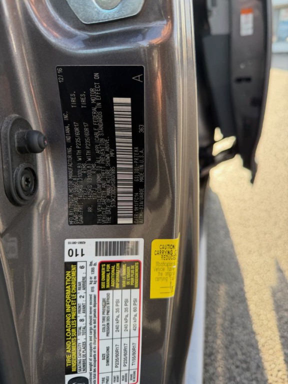 2017 Toyota Sienna Image 11