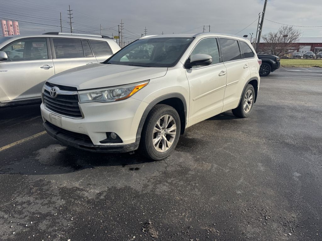 2015 Toyota Highlander Image 3