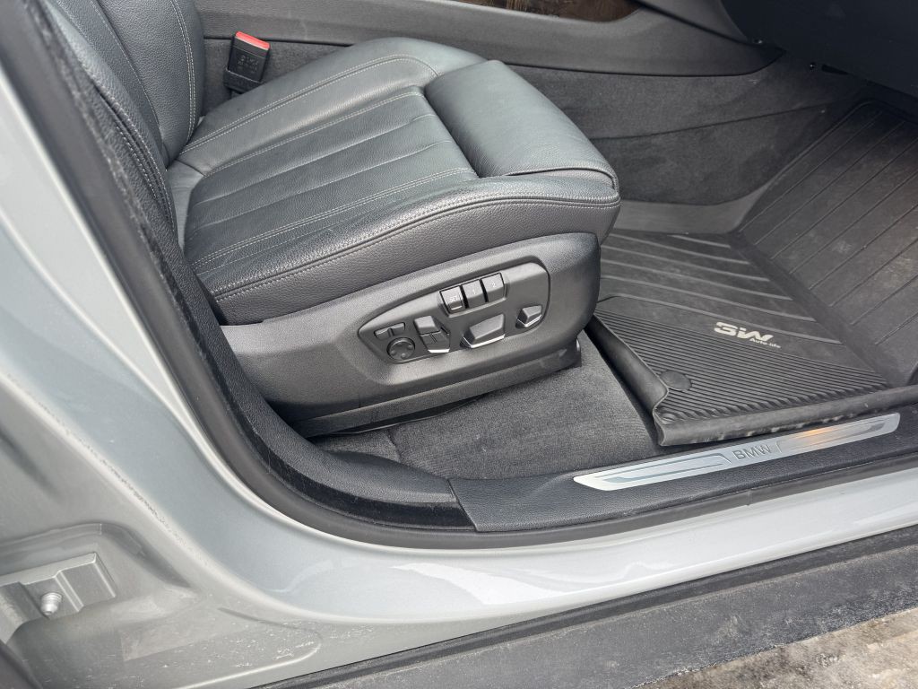 2017 BMW X5 Image 6