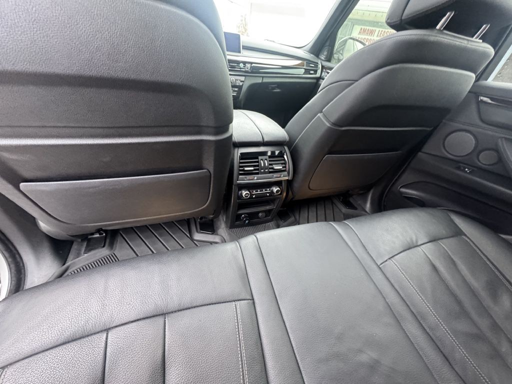 2017 BMW X5 Image 12