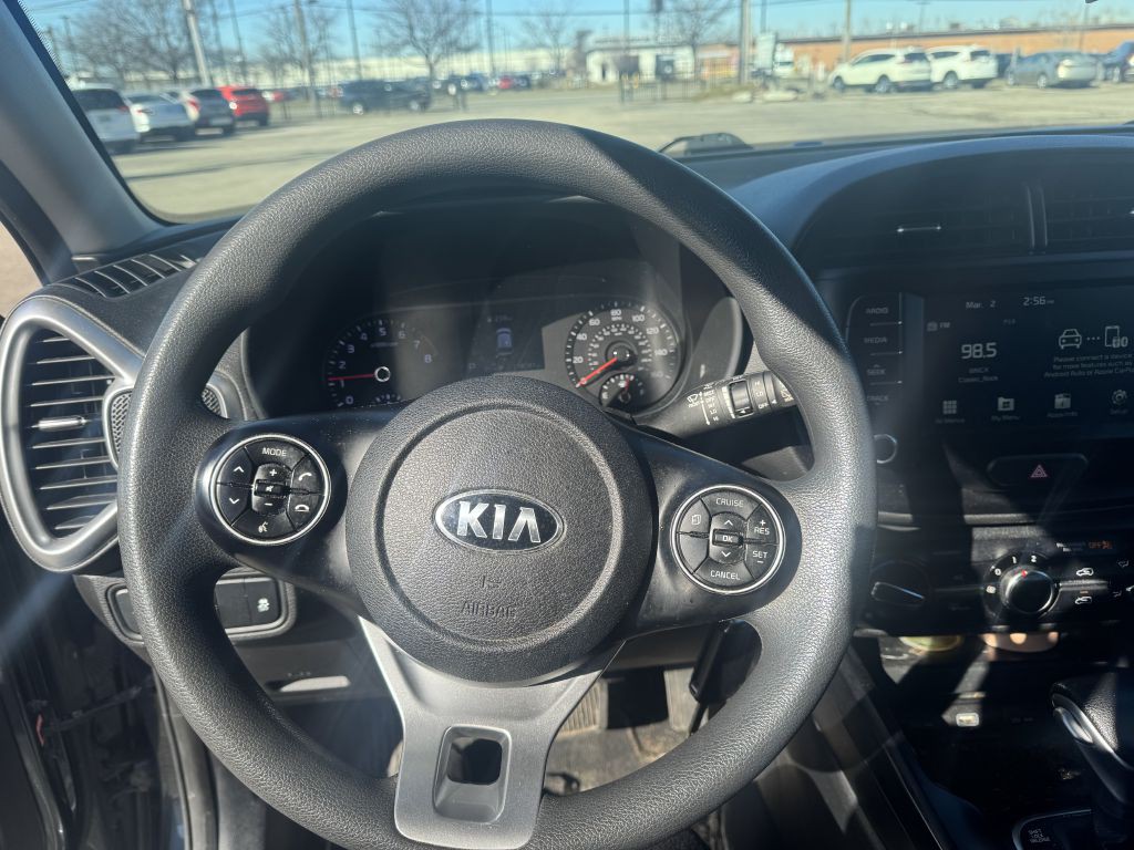 2021 Kia Soul Image 8