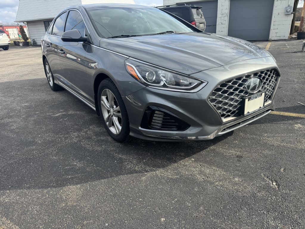 2018 Hyundai Sonata Image 1