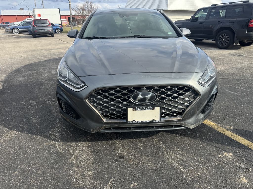 2018 Hyundai Sonata Image 2