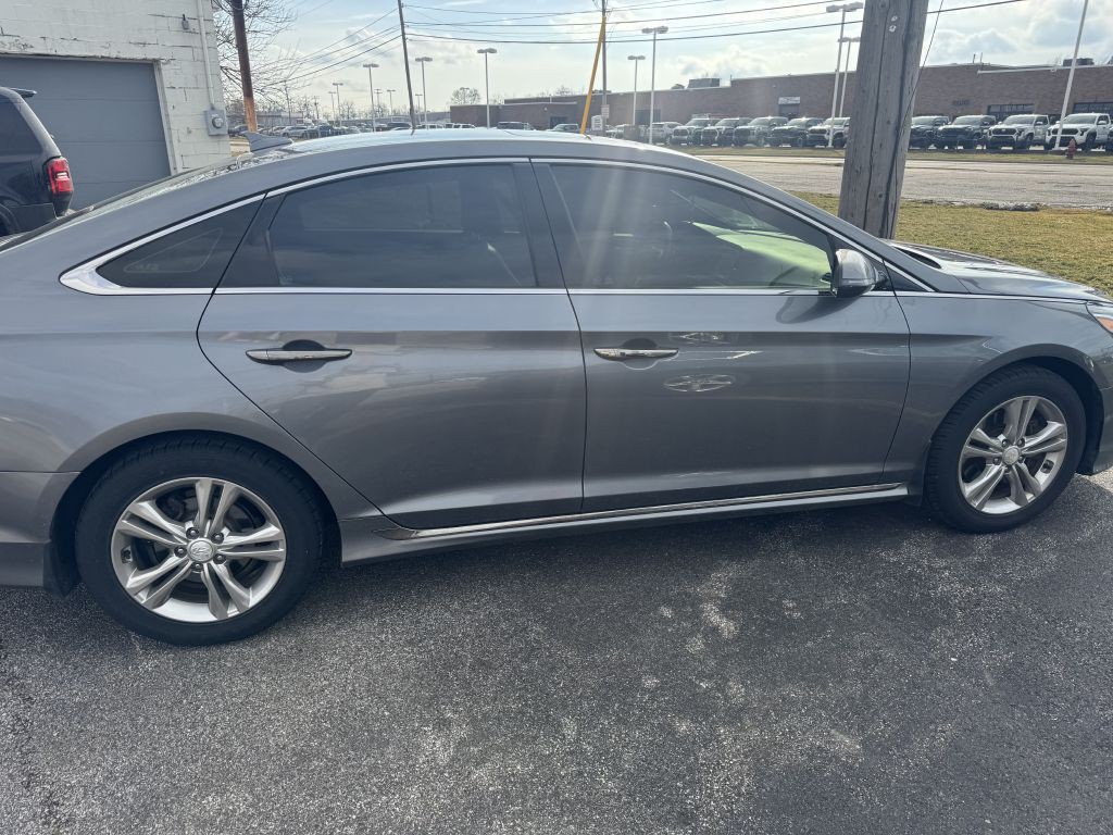 2018 Hyundai Sonata Image 4