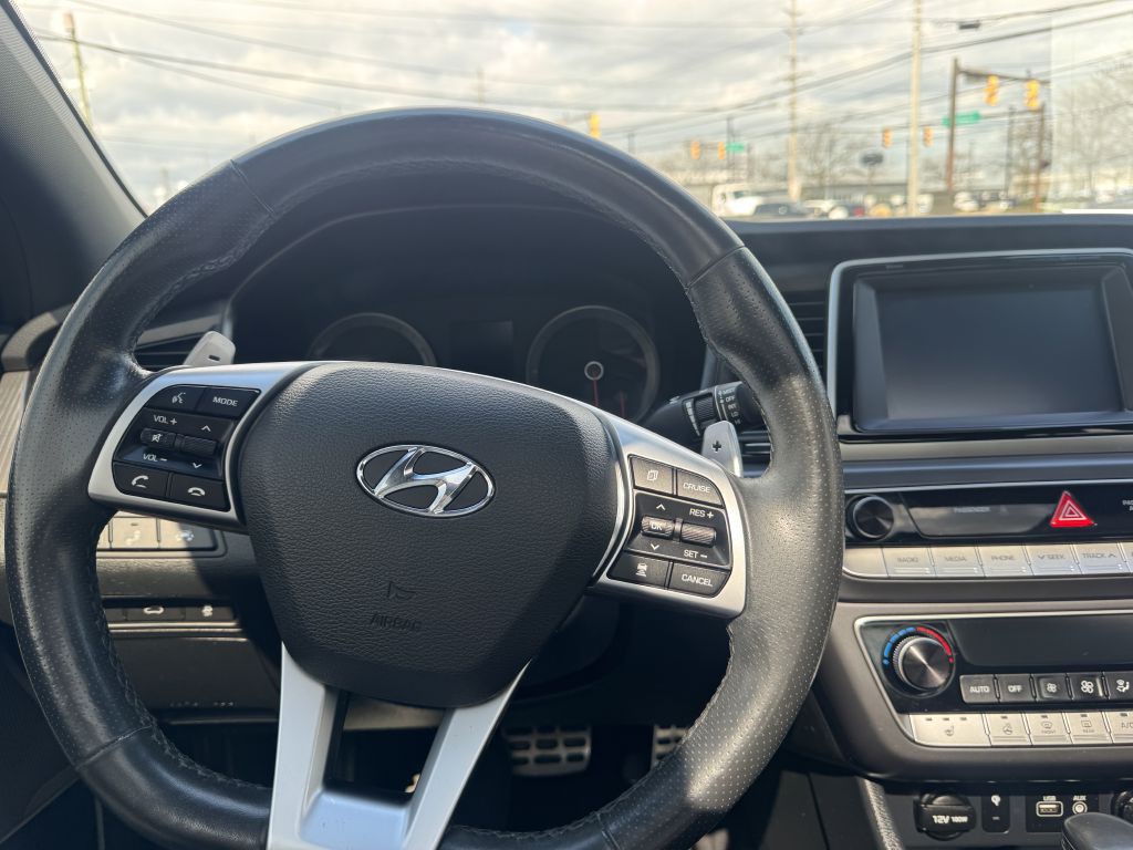 2018 Hyundai Sonata Image 9