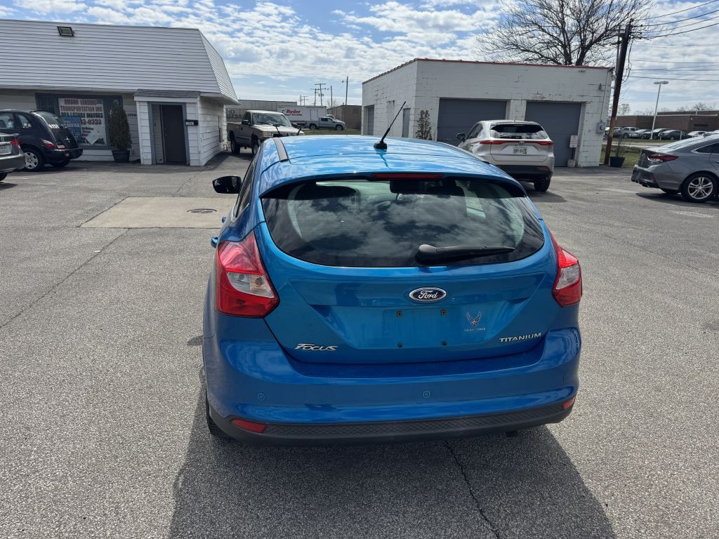 2012 Ford Focus Image 5