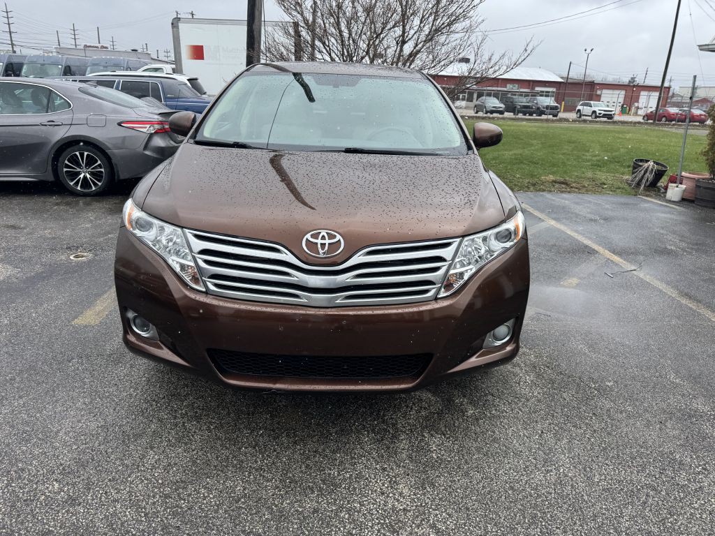 2009 Toyota Venza Image 2