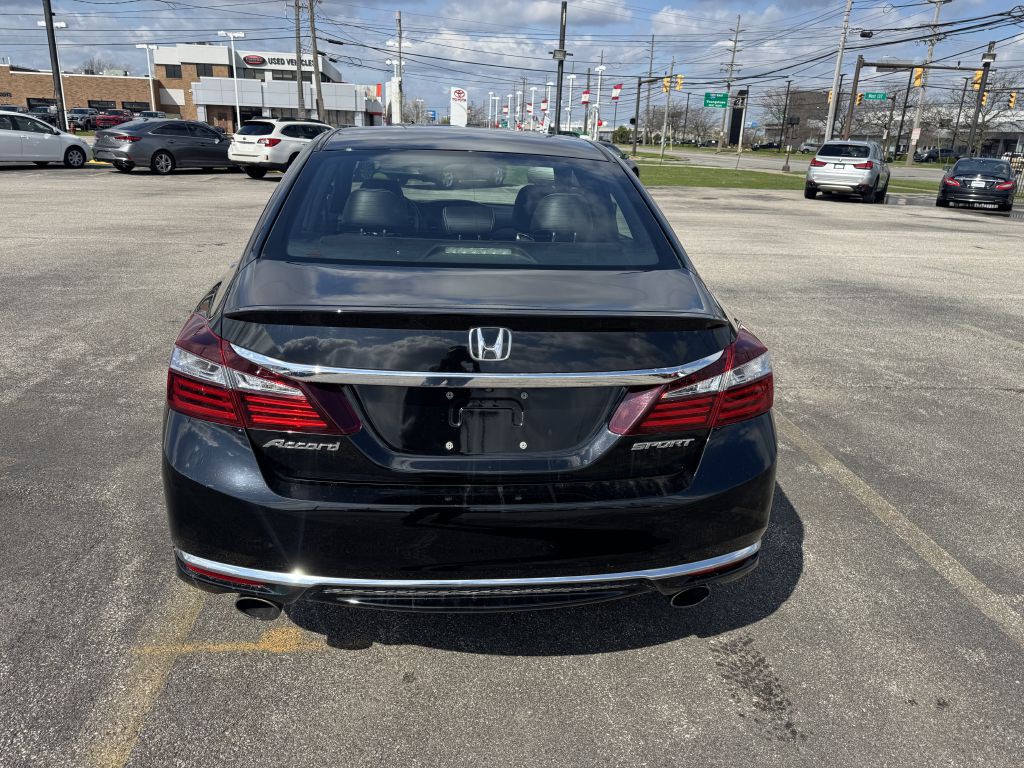 2017 Honda Accord Image 3