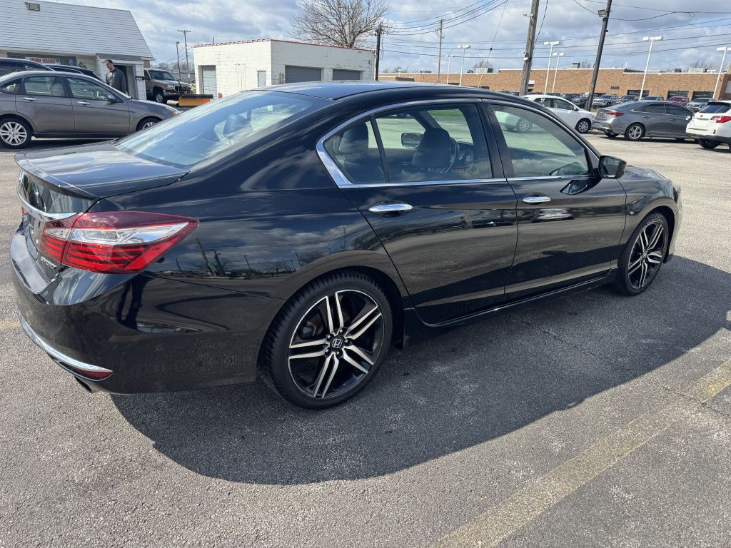 2017 Honda Accord Image 5