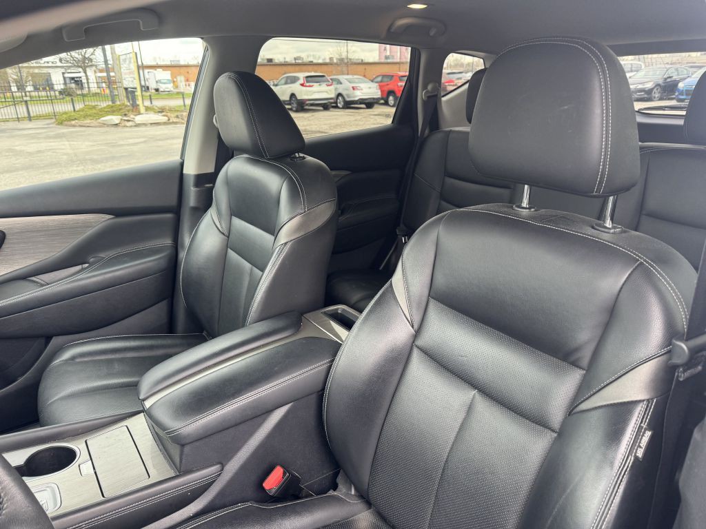 2017 Nissan Murano Image 10