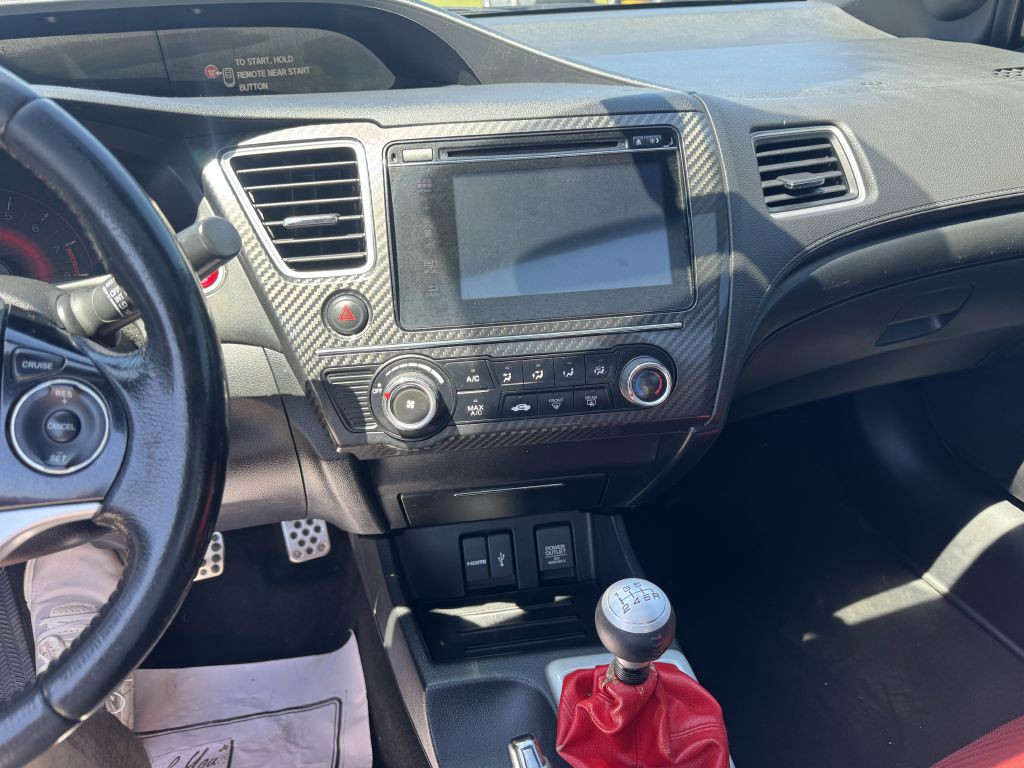 2015 Honda Civic Image 14