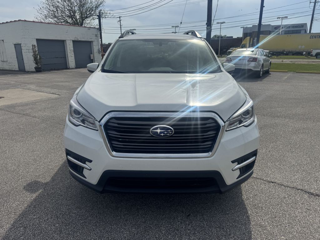 2021 Subaru Ascent Image 2