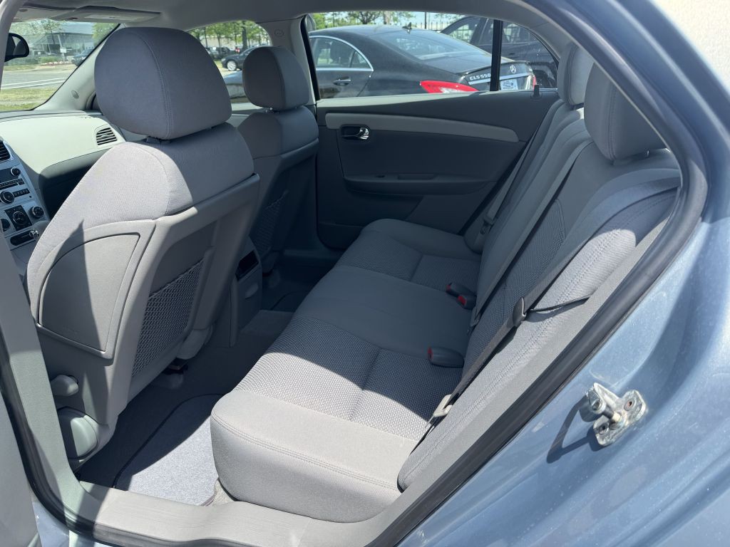 2008 Chevrolet Malibu Image 10