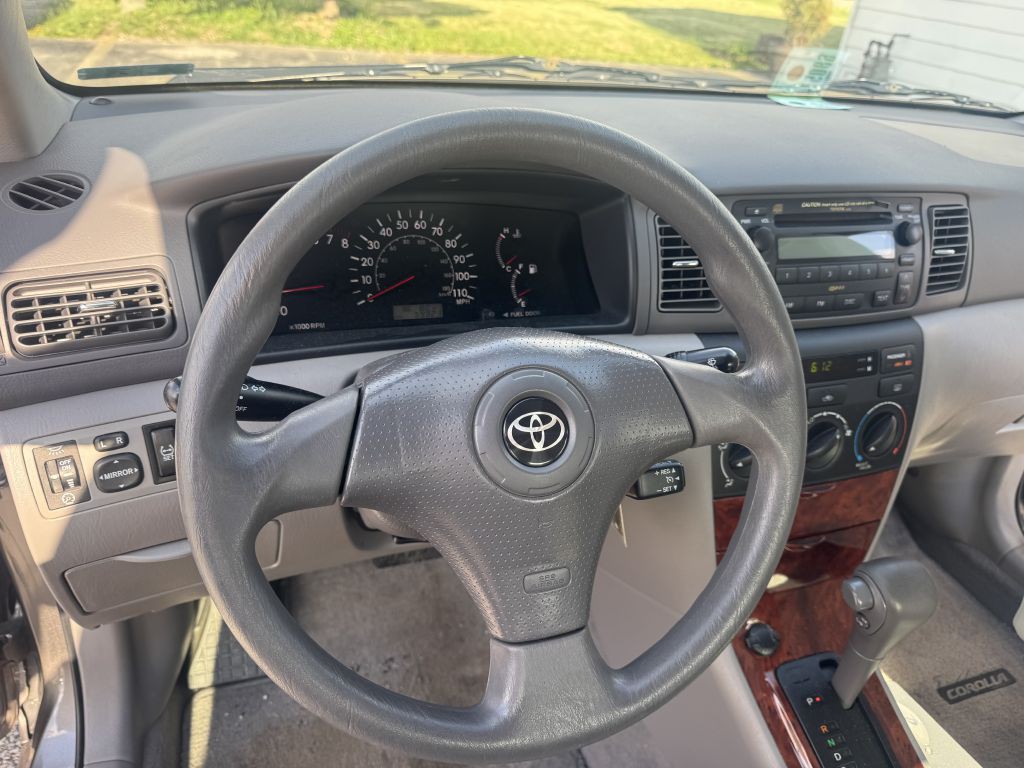 2005 Toyota Corolla Image 11