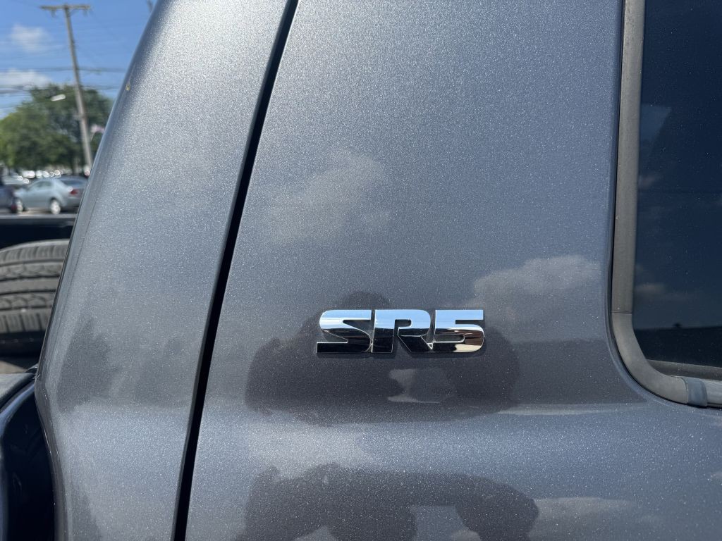 2014 Toyota Tundra Image 8