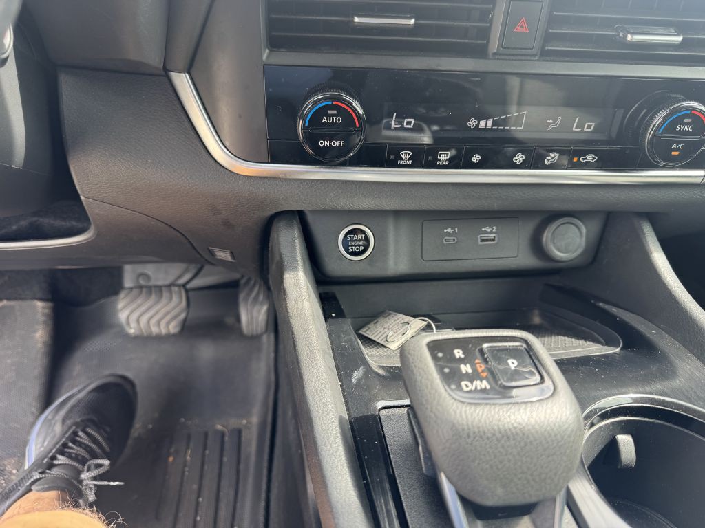 2023 Nissan Rogue Image 11