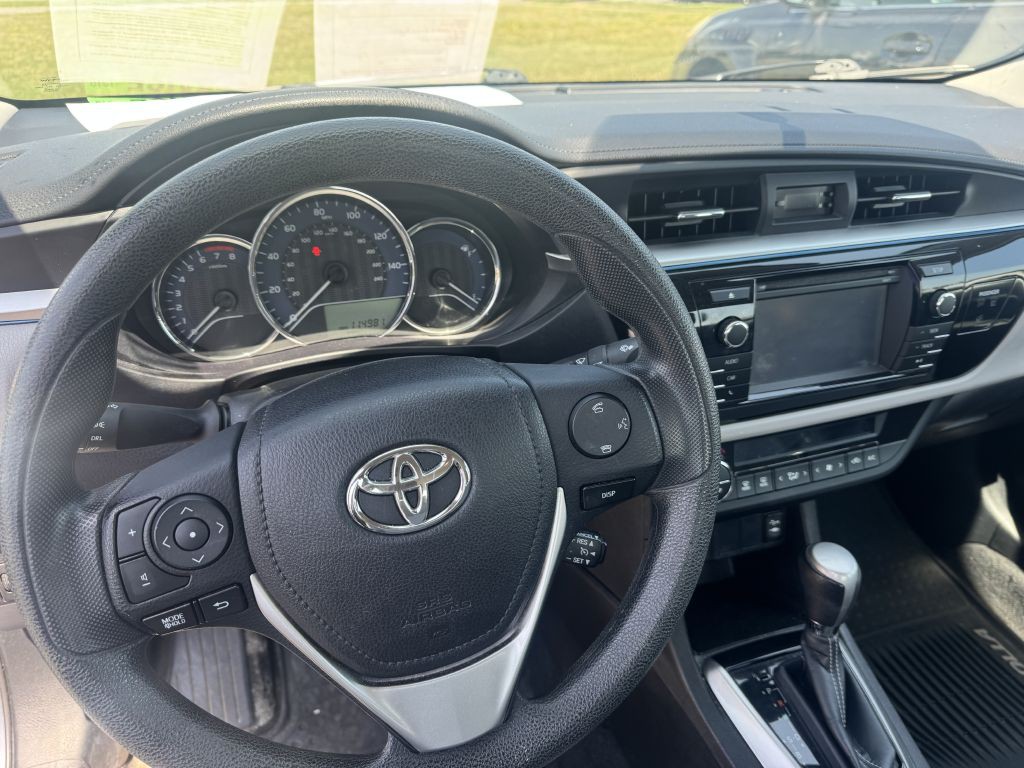 2016 Toyota Corolla Image 3
