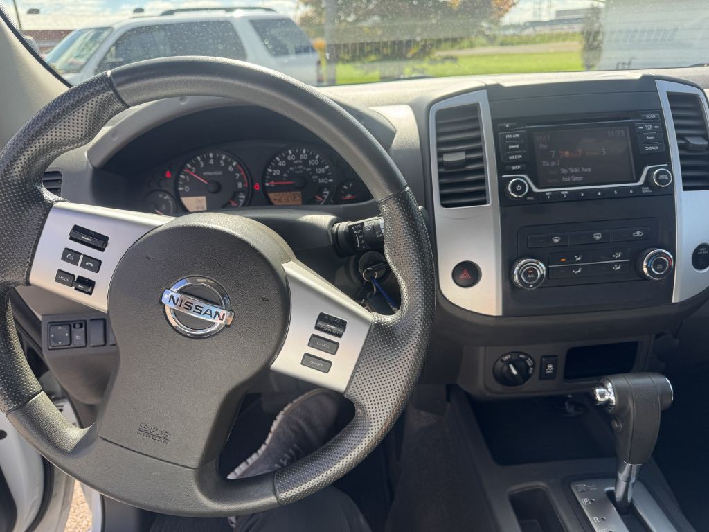 2015 Nissan Xterra Image 10