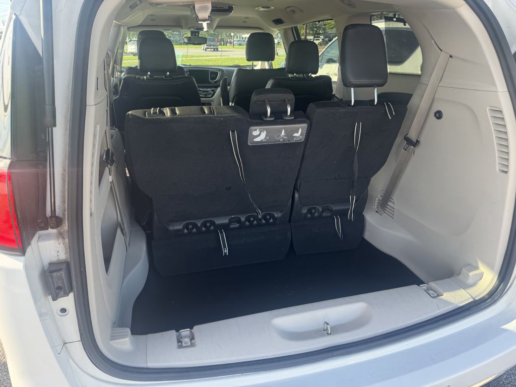 2015 Nissan Xterra Image 12