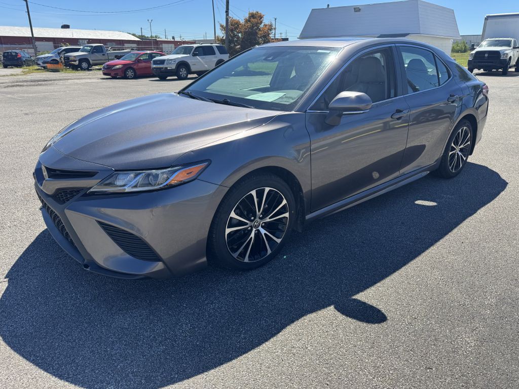 2020 Toyota Camry Image 3