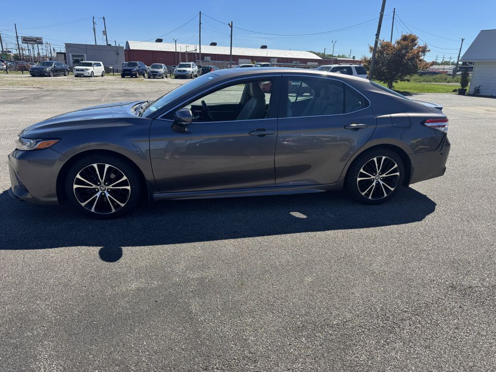 2020 Toyota Camry Image 6