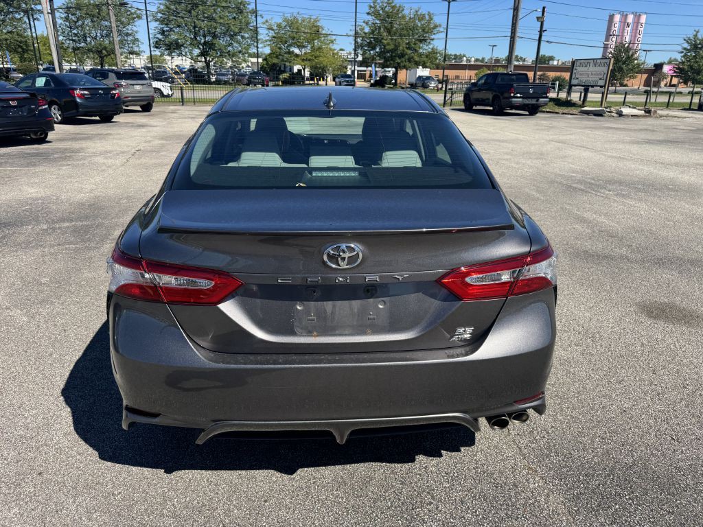 2020 Toyota Camry Image 8