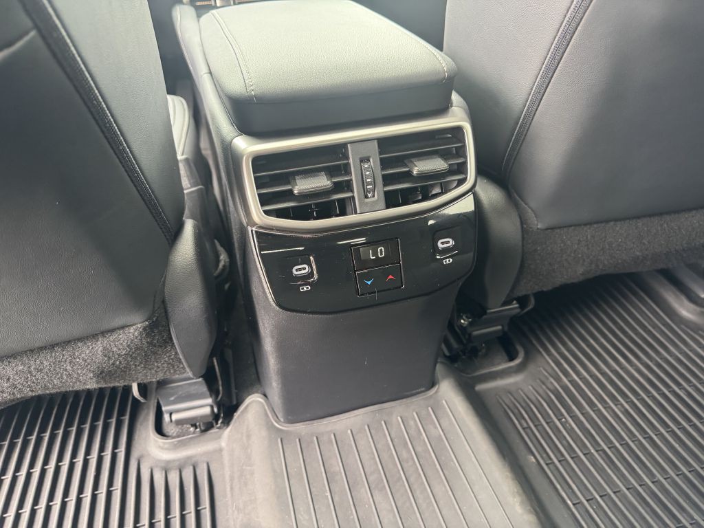 2025 Lexus RX Image 16