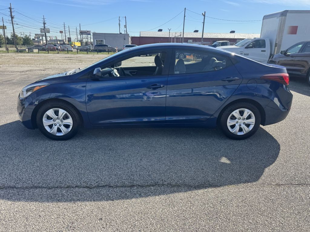 2016 Hyundai Elantra Image 6