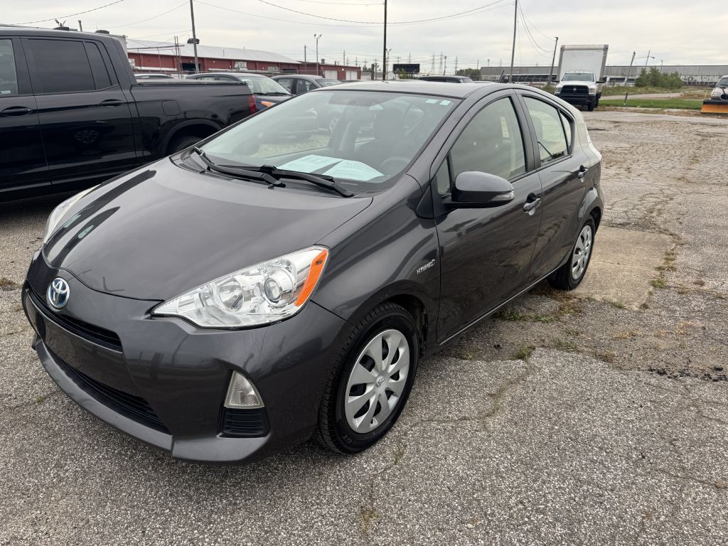 2014 Toyota Prius Image 5