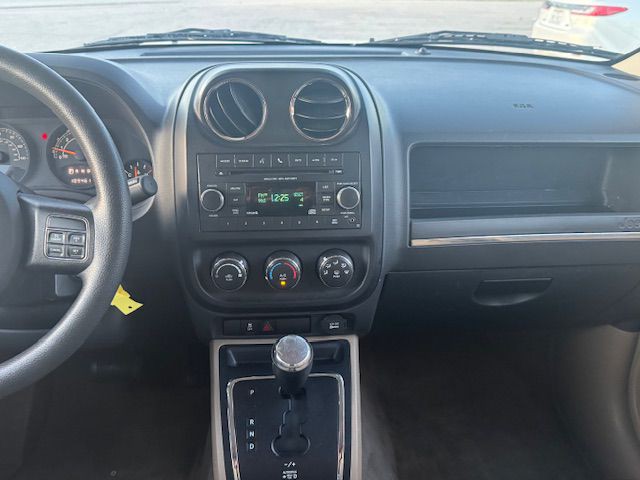 2016 Jeep Patriot Image 9