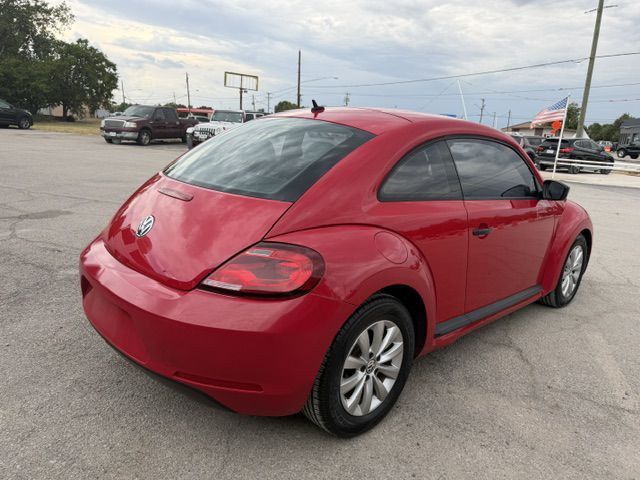 2015 Volkswagen Beetle Image 3