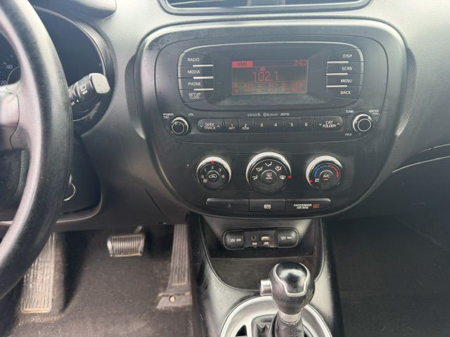 2015 Kia Soul Image 9