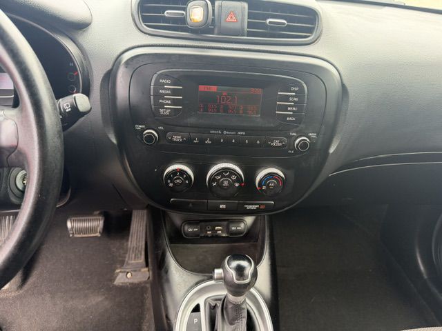 2015 Kia Soul Image 13