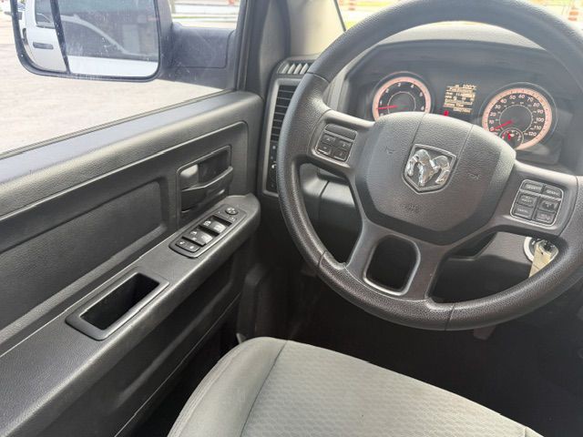 2016 RAM 1500 Image 11