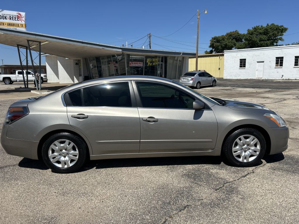 2012 Nissan Altima Image 2