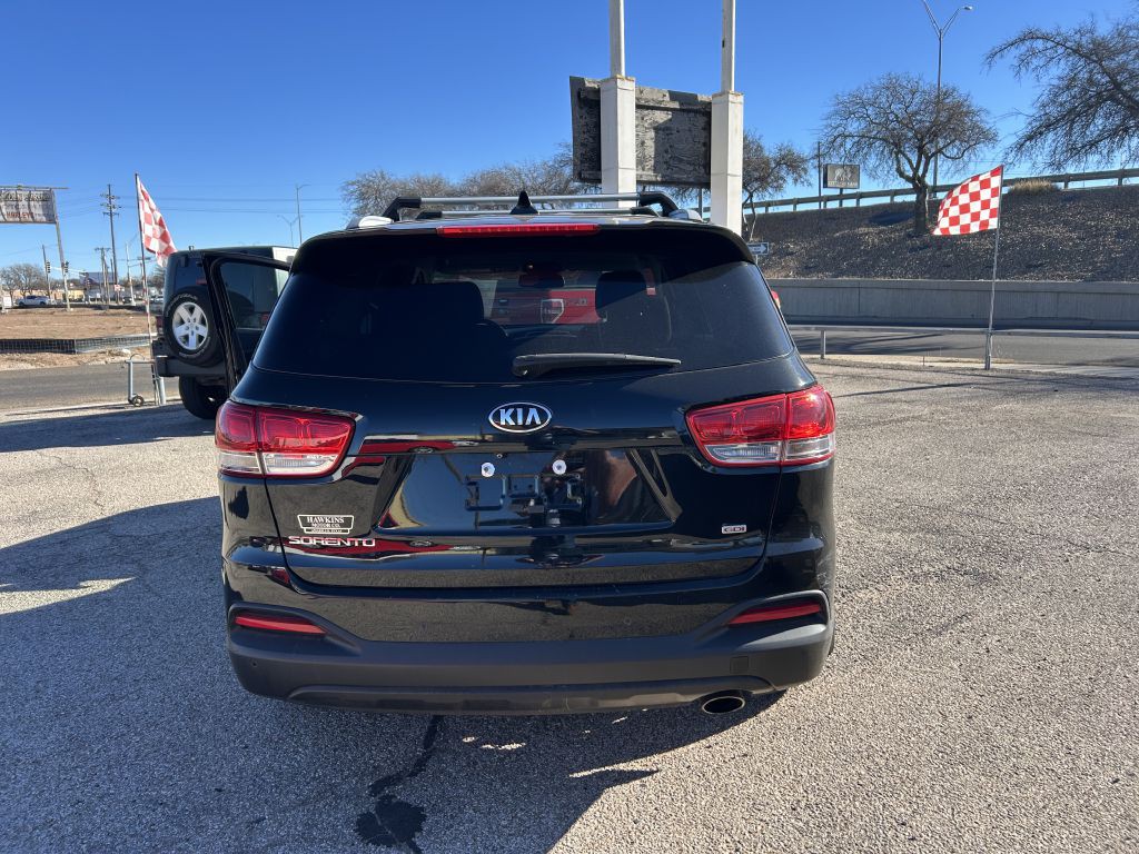 2017 Kia Sorento Image 4