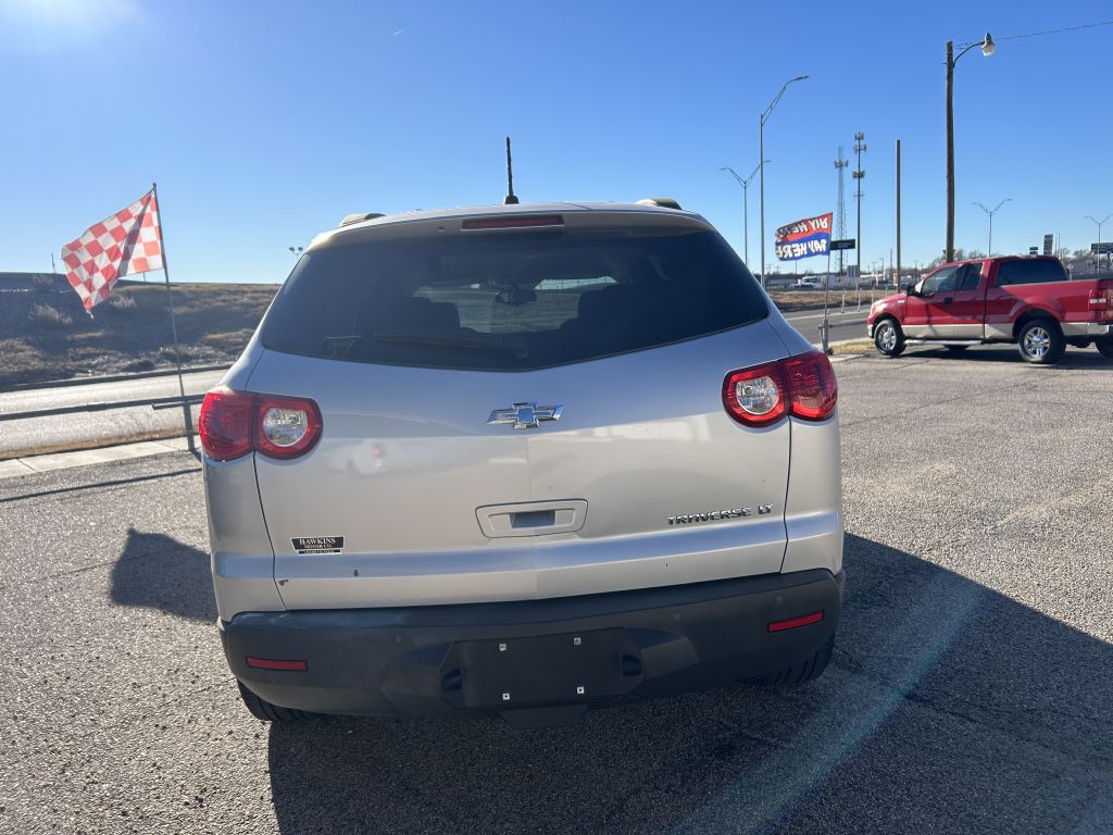 2010 Chevrolet Traverse Image 5