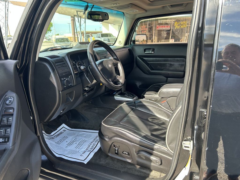 2008 HUMMER H3 Image 5
