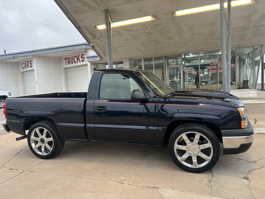 2005 Chevrolet Silverado 1500 Image 2