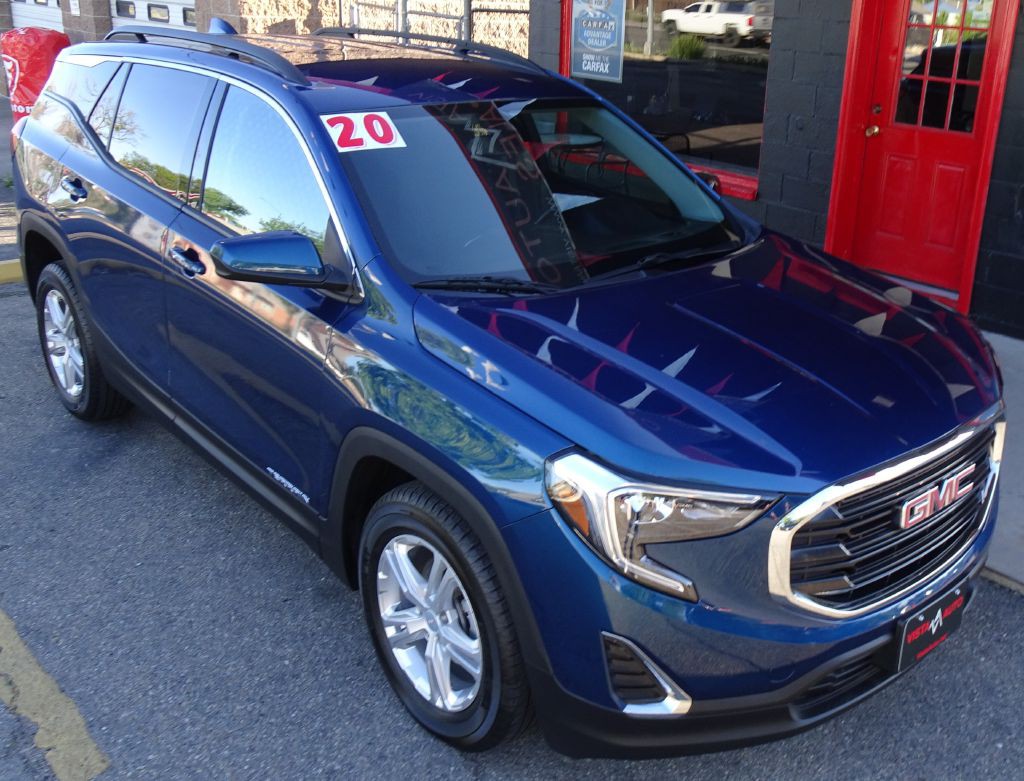 2020 GMC Terrain Image 3