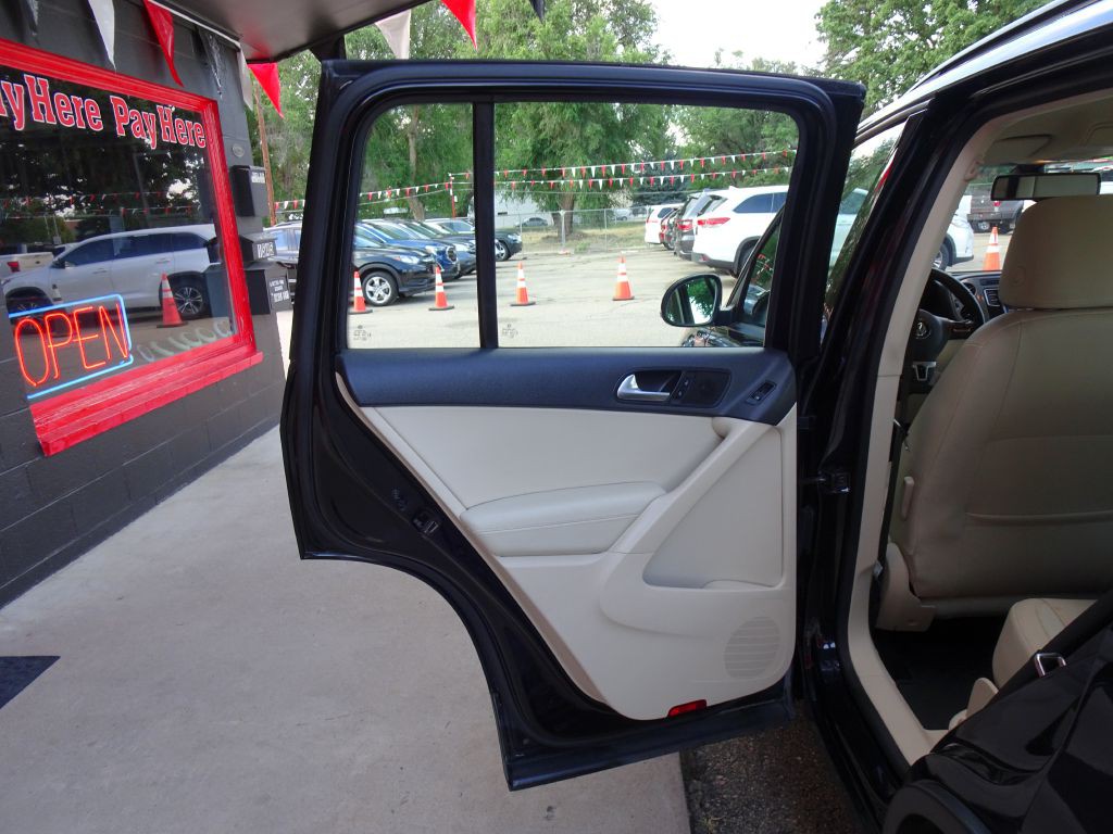 2016 Volkswagen Tiguan Image 30