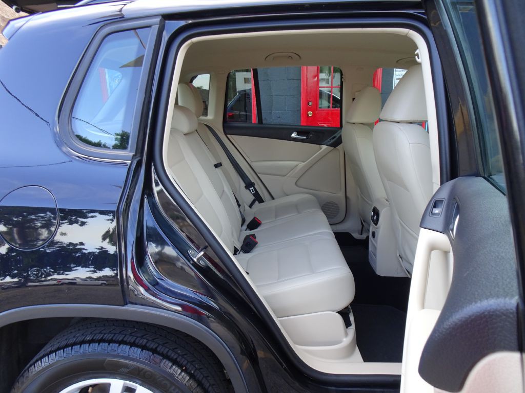 2016 Volkswagen Tiguan Image 38
