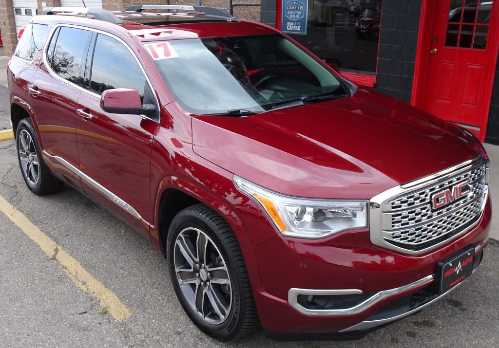 2017 GMC Acadia Image 3