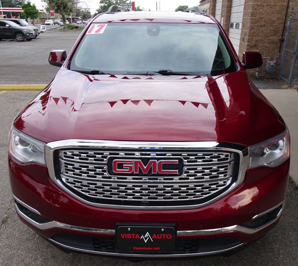 2017 GMC Acadia Image 4