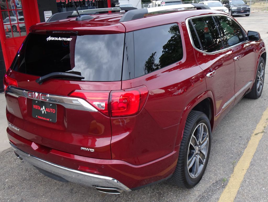 2017 GMC Acadia Image 10