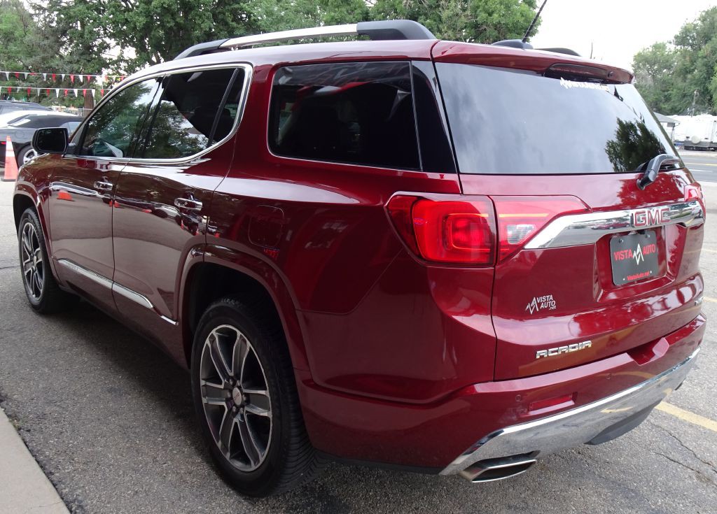2017 GMC Acadia Image 12